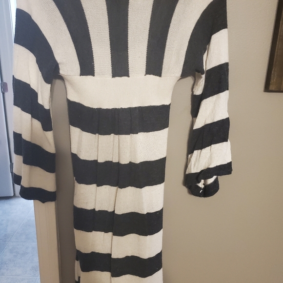 Express Gray and White Sweater Dress - Picture 3 of 3